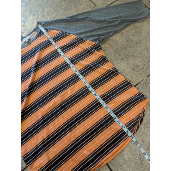 LuLaRoe 3XL Orange Black Stripe Raglan Baseball Tee Shirt Gray Sleeves Women’s - Picture 10 of 10